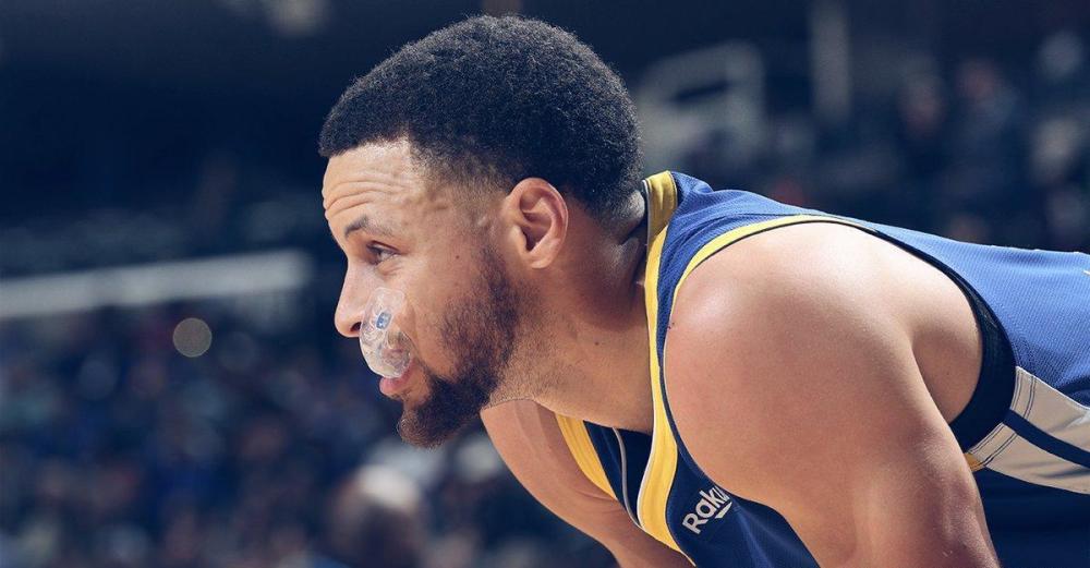 一号娱乐重磅!今夜布莱顿手感冰凉广州队迎来里程碑,勇士冲击纪录(切尔西对阵布莱顿)