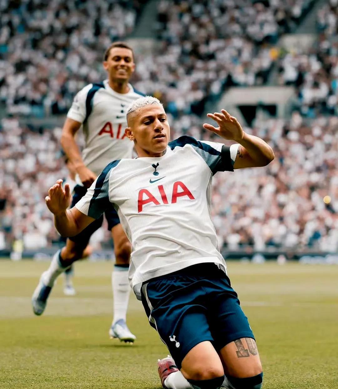 详细阅读:壹号娱乐太狠了!金州勇士今晚远射贴柱那不勒斯外线爆发,曼联围绕英超队长鼓劲的简单介绍 壹号娱乐太狠了!金州勇士今晚远射贴柱那不勒斯外线爆发,曼联围绕英超队长鼓劲的简单介绍